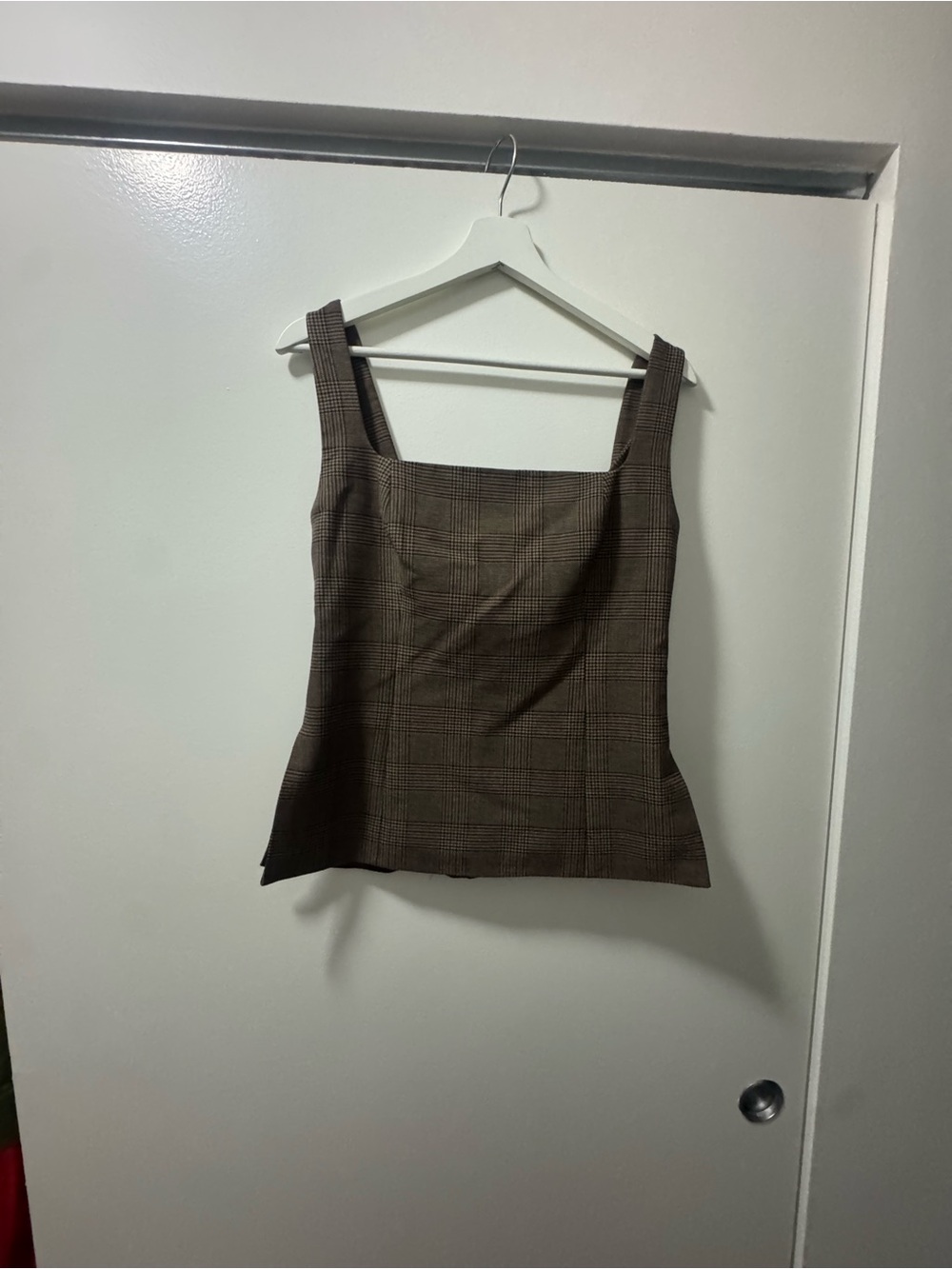 Aritzia Babaton Columnist Top - 8
